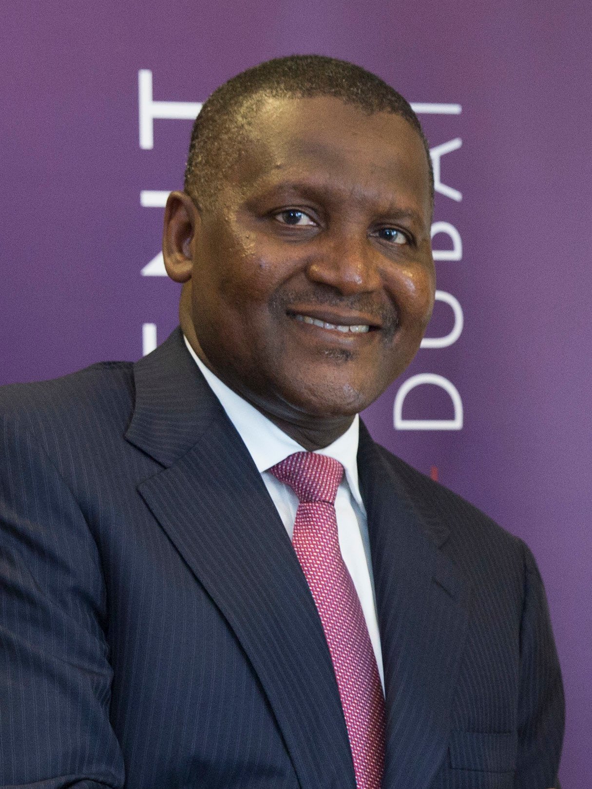 Aliko Dangote Biography & Net Worth (2026): Refinery, Dangote Group, $32.5bn