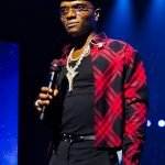 Wizkid Biography & Net Worth (2026): Ayodeji Balogun, Grammys, Made in Lagos, Morayo